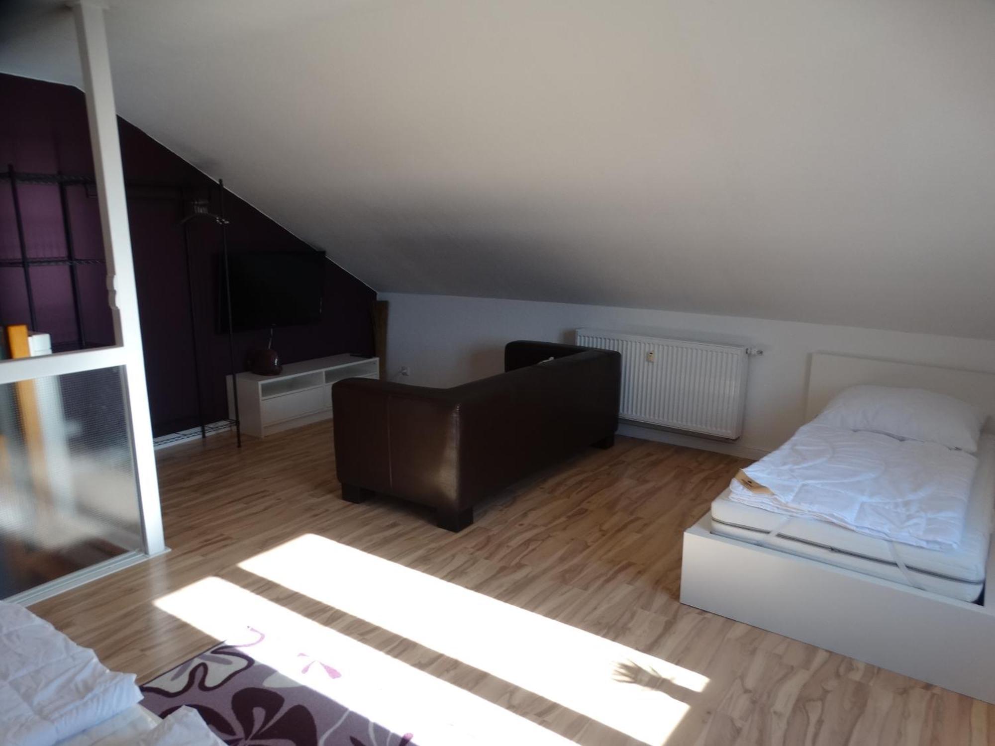 לומה Deutsches Haus Apartments מראה חיצוני תמונה